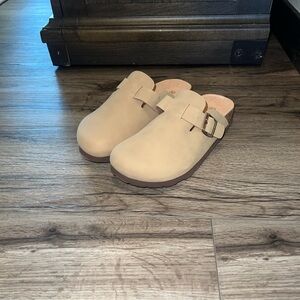 Tan Slip-On Clogs